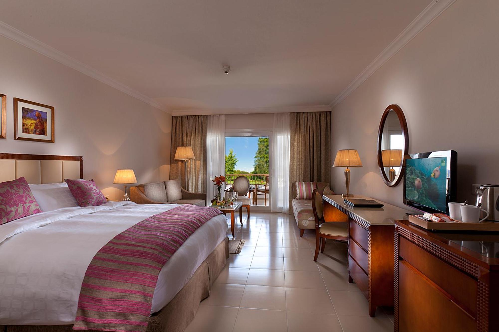 Baron Palace Sahl Hasheesh Χουργκάντα Εξωτερικό φωτογραφία A room at the hotel